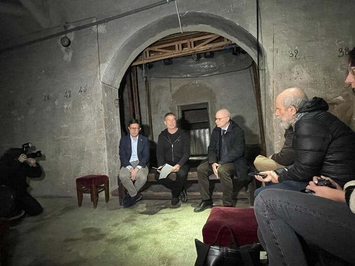 Stefano Massini porta in un bunker a Firenze la guerra d'Ucraina