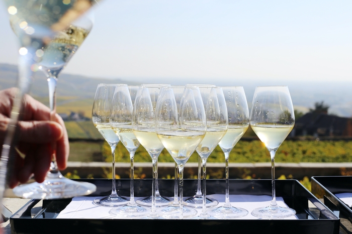 Record storico vendite in Italia di Champagne. Vale 247 mln