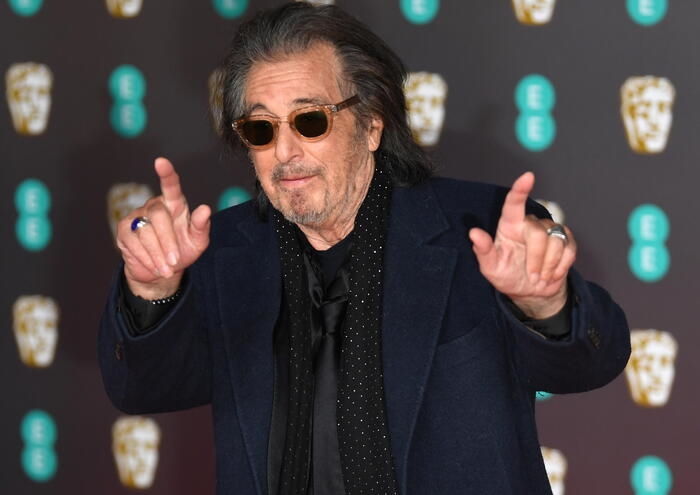 Al Pacino padre per la quarta volta a 83 anni, è nato Roman