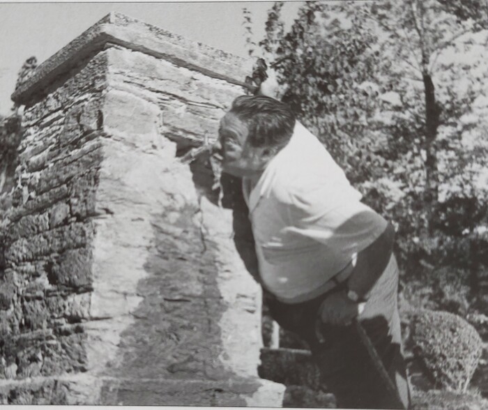 In un paesino ligure un ponte di legno dedicato a Aldo Fabrizi