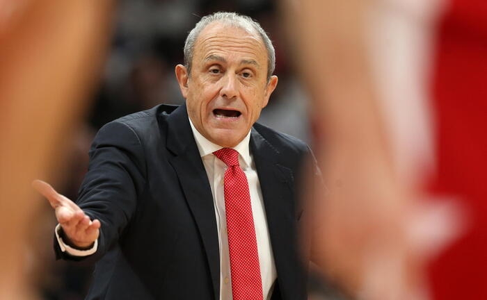 Basket: Olimpia Milano annuncia rinnovo Messina fino a 2026