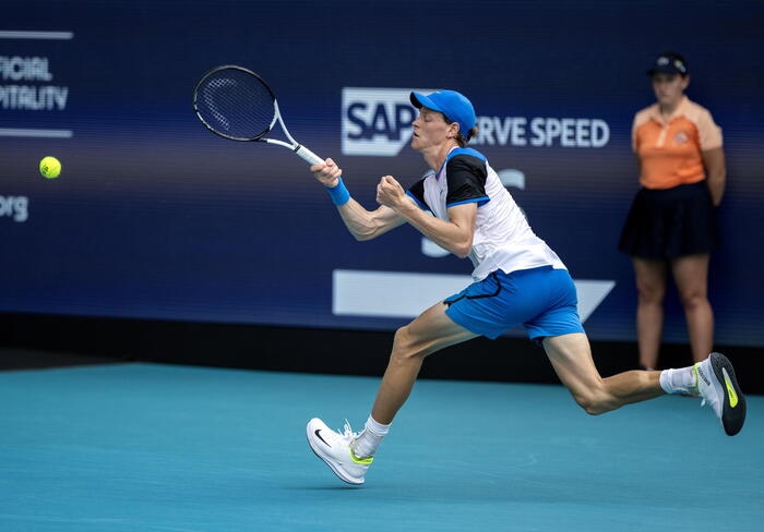 Sinner-Medvedev 6-1, 5-2 DIRETTA della semifinale ATP Miami