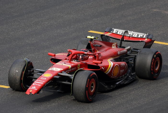 F1: Cina, reclamo Aston Martin sull'uscita di pista di Sainz
