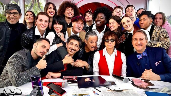 Fiorello, 'per 25 aprile, Meloni pensa a pic-nic con Scurati'