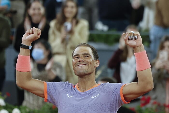 Tennis: Nadal non è finita, a Madrid elimina De Minaur