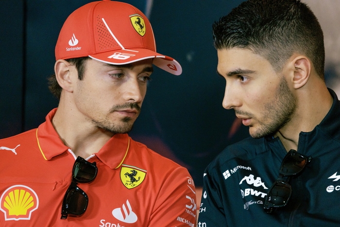 F1: Cina; Leclerc 'Sainz sta lavorando meglio di me'