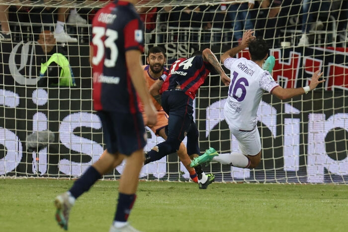 Serie A: Cagliari-Fiorentina 2-2 CRONACA e FOTO