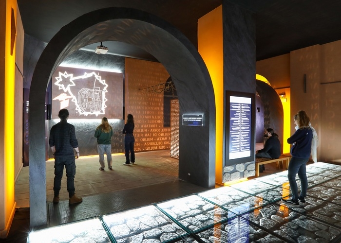 Percorso immersivo 'Avia Pervia' a Palazzo dei Musei Modena