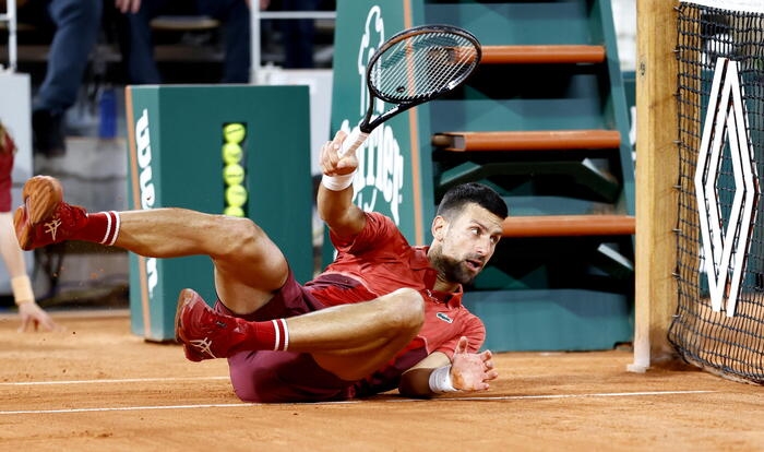 Roland Garros: Djokovic si sbarazza in tre set di Baena