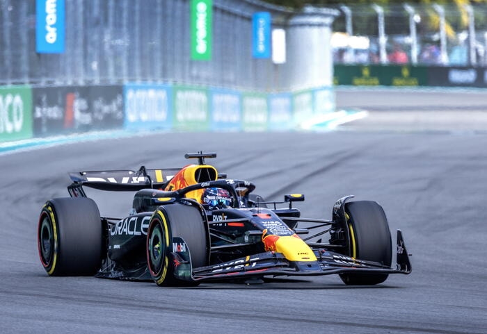 F1: a Verstappen la Sprint del Gp di Miami, 2/o Leclerc