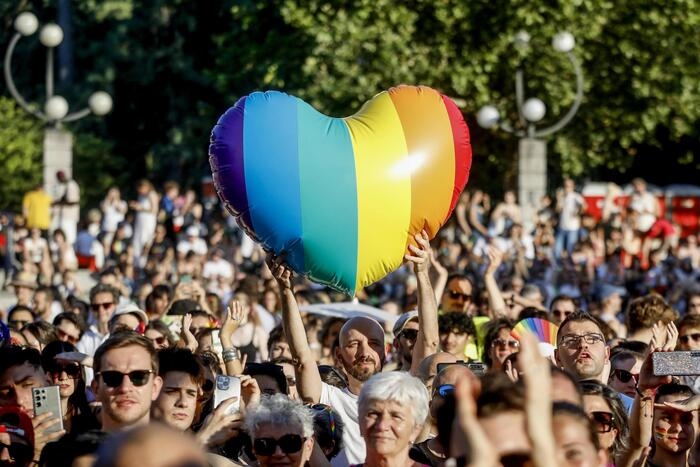 Calcio: la Juve supporta il Milano Pride col Rainbow Social Fund